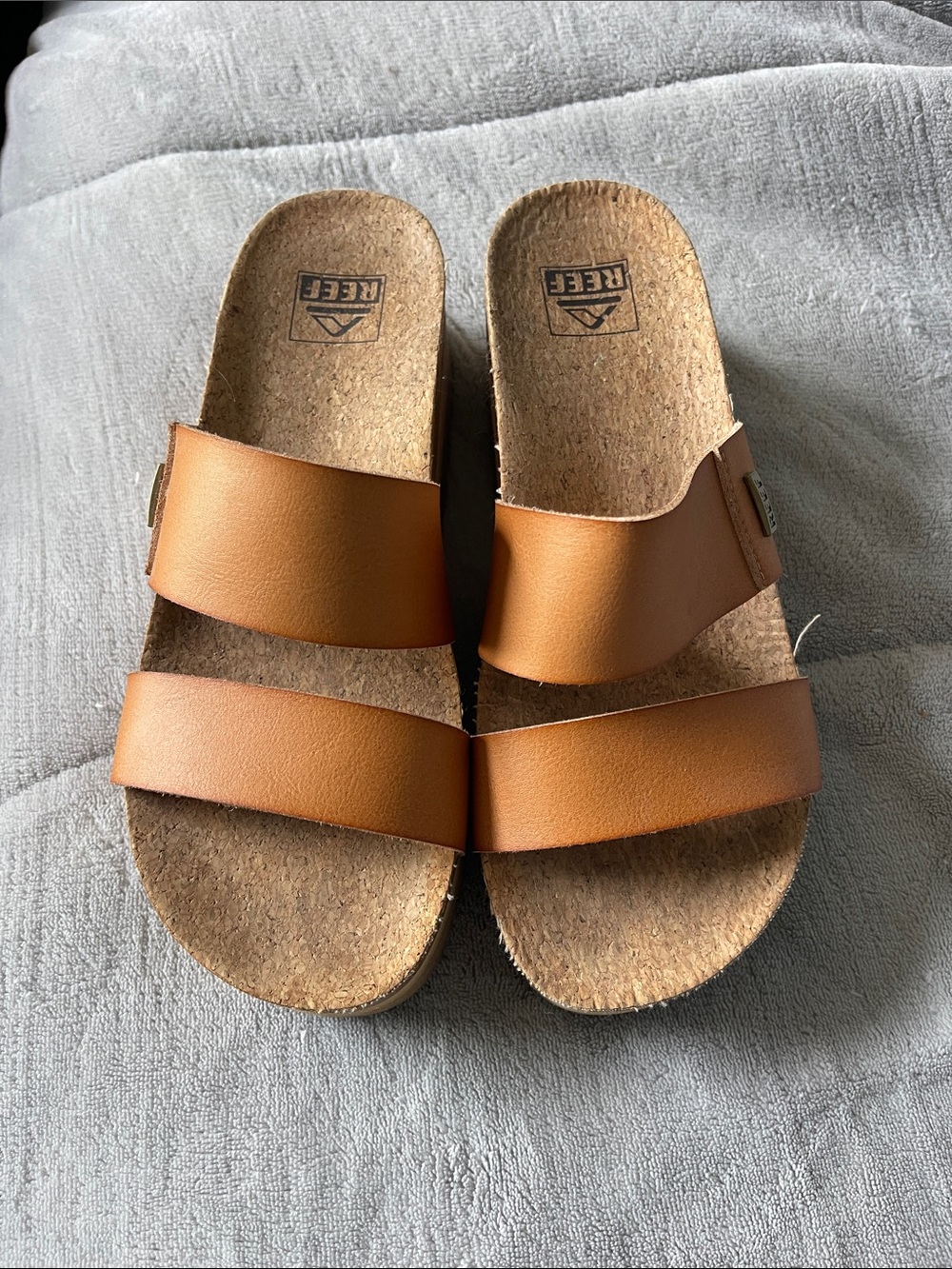 Reef Cushion Vista High size 7